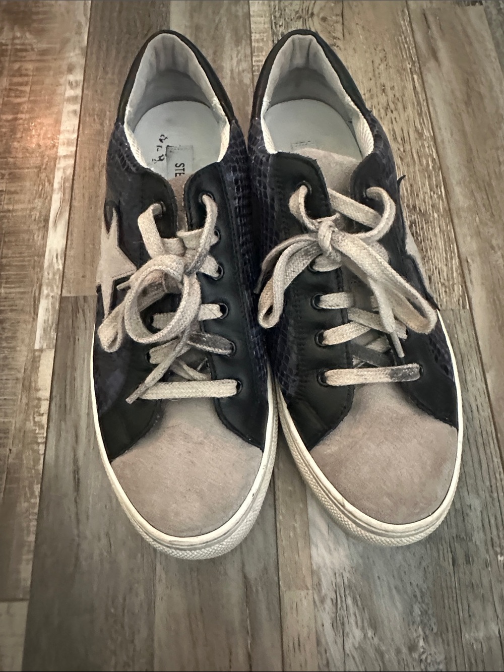 Steve Madden Black and Gray Suede Leather Sneakers